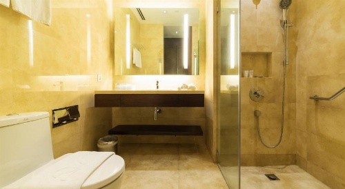 City Garden Grand Hotel image 10